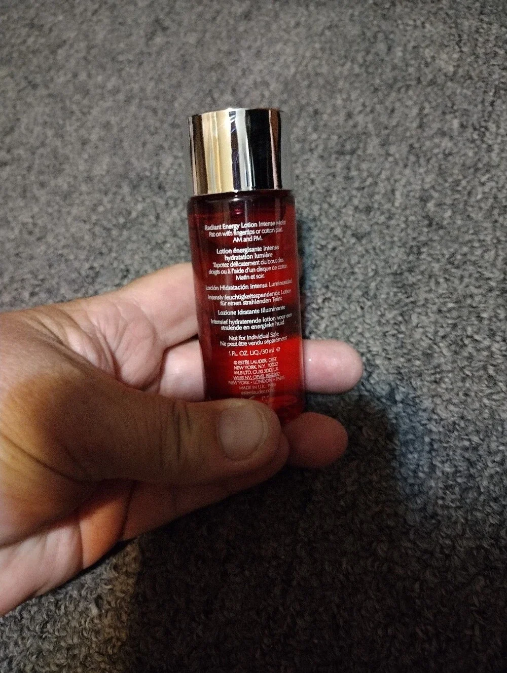 Estee Lauder Nutritious Super-Pomegranate Radiant Energy Lotion 1 FL OZ - Picture 3 of 3